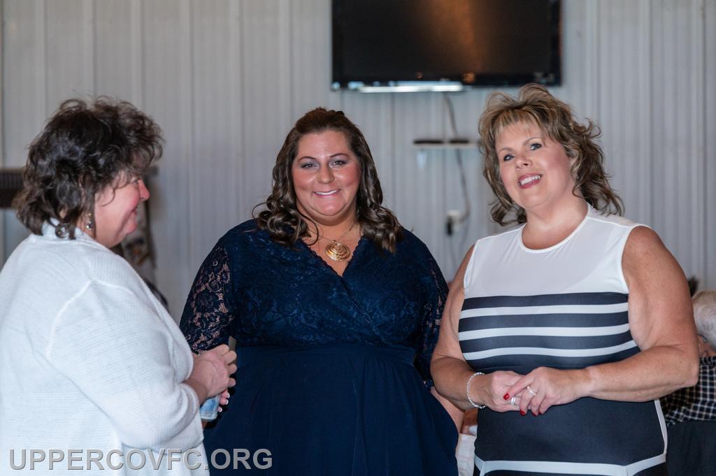 http://rebeccasubephotography.com/